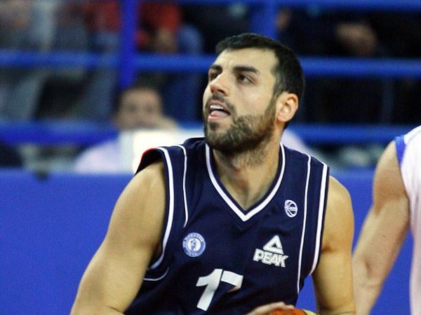 Έμεινε Θεσσαλονίκη ο Ηλιάδης