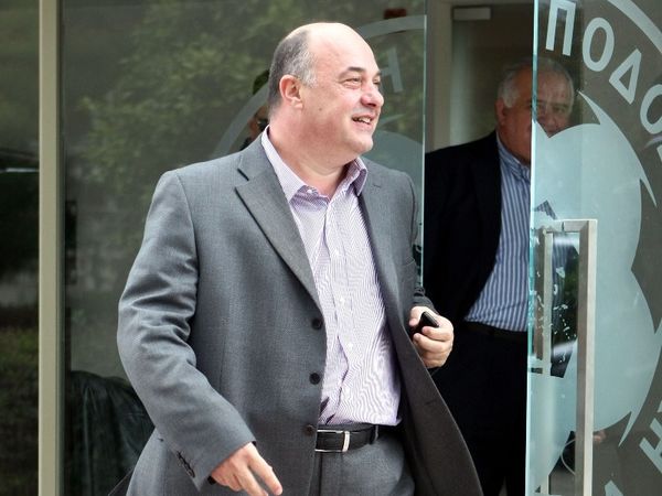 «Δεν θα γίνουμε... σκουλήκια»