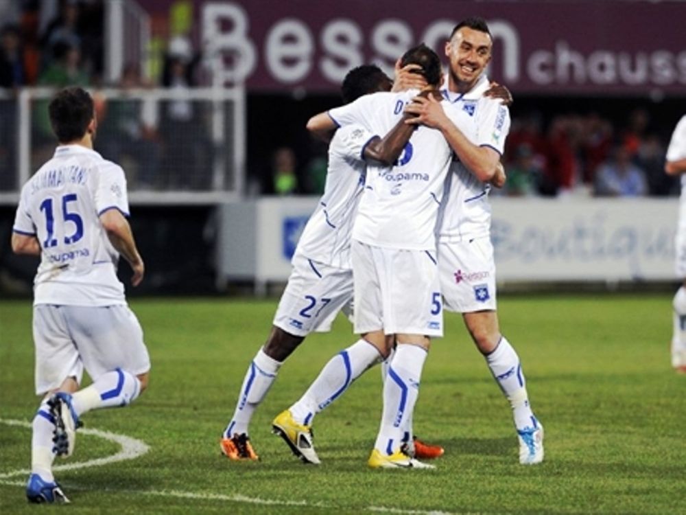 Κερδισμένη η Οσέρ