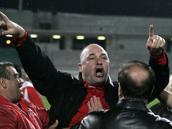 «Σας γα… όλους»