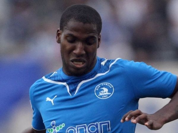 Έτοιμος για το άλμα ο Ντουγκλάο