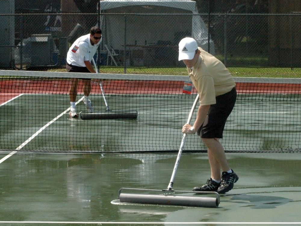 Άδοξο τέλος λόγω βροχής