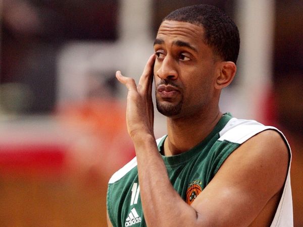 Άλλη ομάδα με Ντρου!