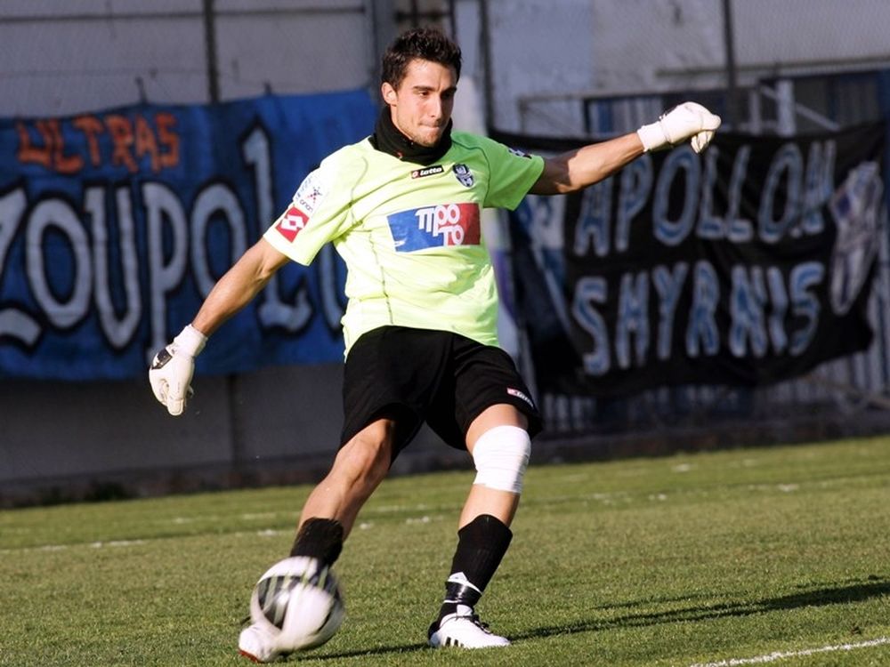 Επαφή με Κατσούλη