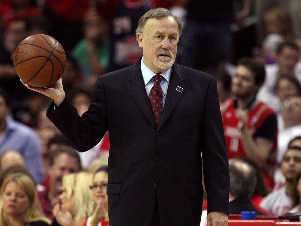 Τέλος και τυπικά