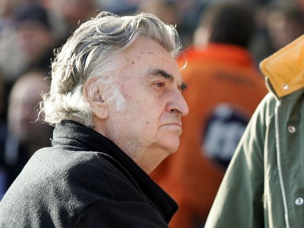 «Δεν ήταν πλαστά τα χαρτιά»