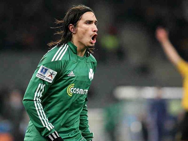 Και στη μέση... ο Λέτο