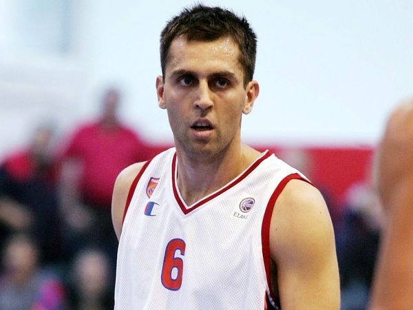 «Με περιμένουν να επιστρέψω»