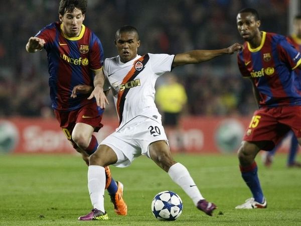 Κίνηση για Ντάγκλας Κόστα