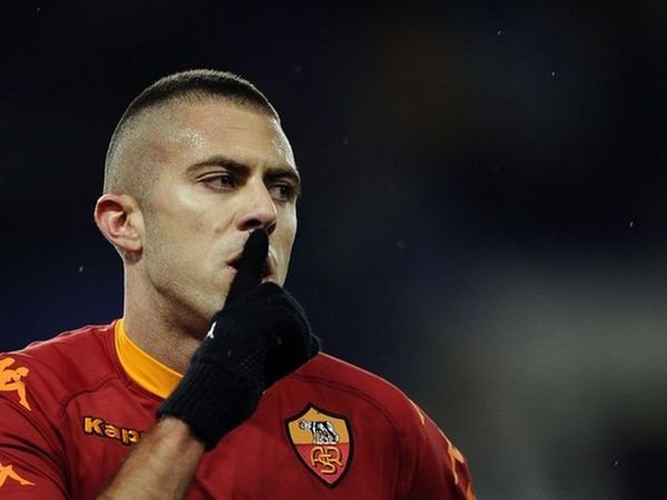 «Πάρτε τον Μενέζ»