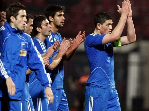 Γυρίζουν τις πλάτες στο μέλλον!