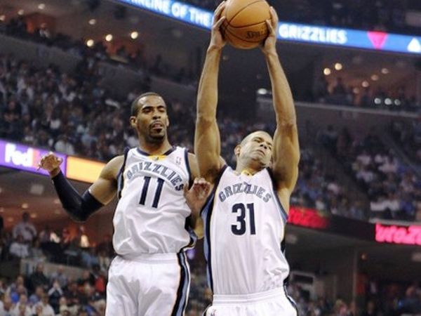 Ξέφυγαν στο δεύτερο μισό