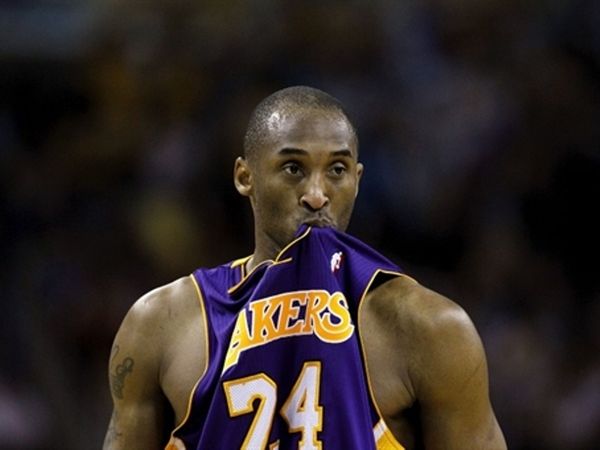 Όλα καλά με Κόμπι