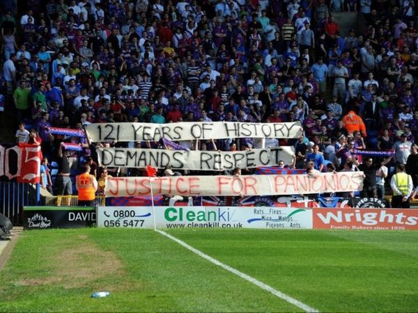 Η Κρίσταλ Πάλας στο πλευρό του!