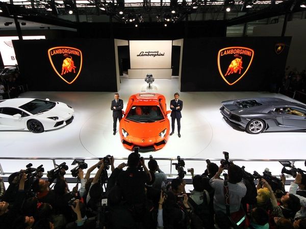 Lamborghini Aventador LP700-4