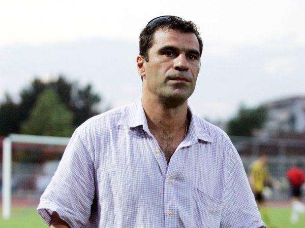 «Στη διάθεση της ΑΕΛ...»