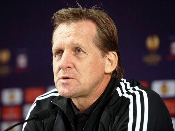 «Σε ισπανικά χέρια»