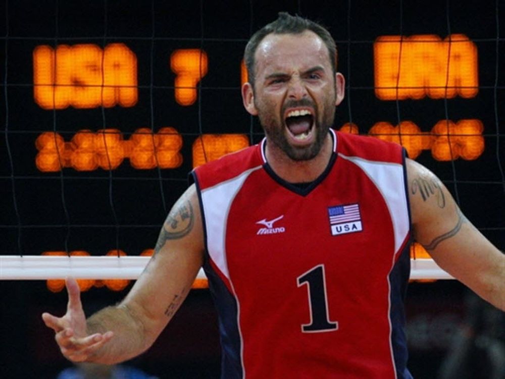 Αποχαιρετά στα 39 του ο Μπολ