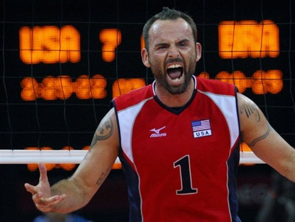 Αποχαιρετά στα 39 του ο Μπολ