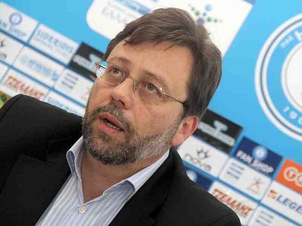 Τάκης: «Θα πάρουμε άδεια»