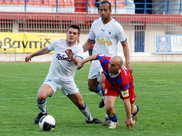 Ξεκαθαρίζει για Δελήμπαση