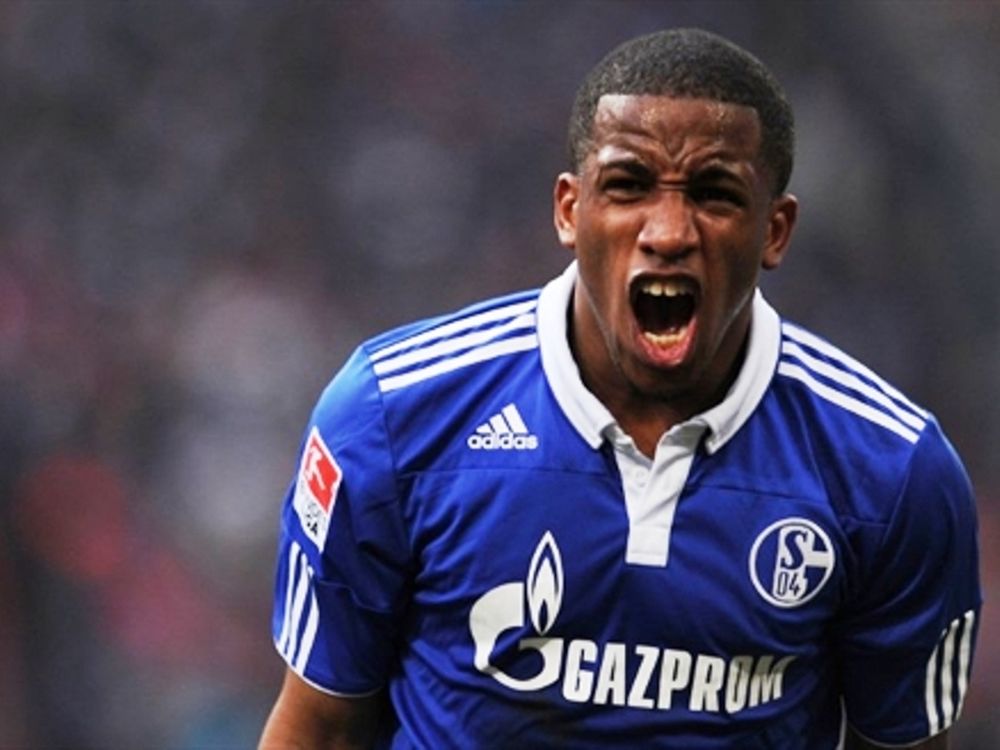 Θέλει Φαρφάν η Μίλαν