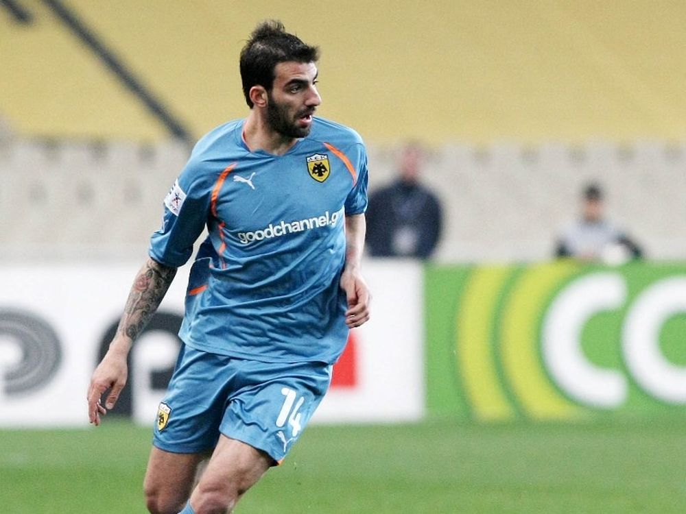 Έτοιμος και ο Μάκος