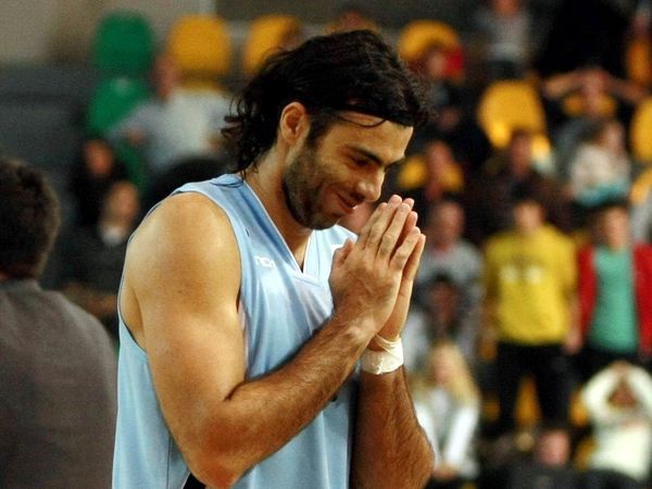 Οριστικά απών ο Ασημακόπουλος