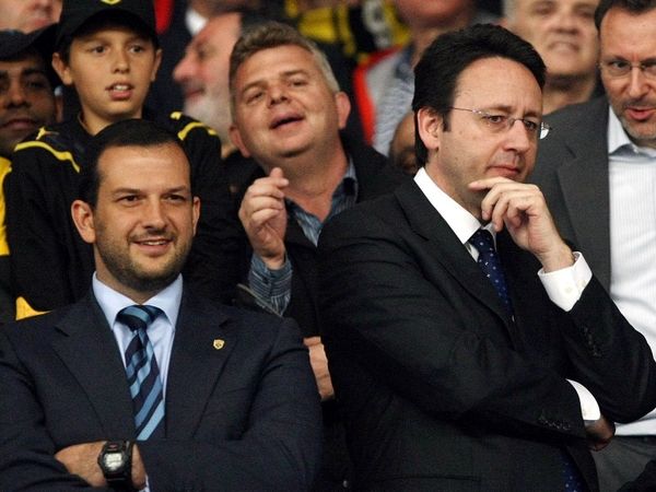 Κατεβάστε τα ρολά κ. Πιλάβιε... 