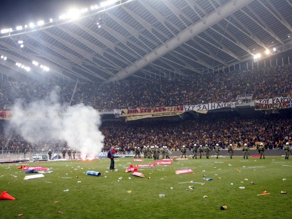 Στα μπουρδέλα υπάρχει τάξη…