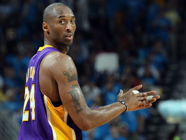 «Κουτσαίνει ο Κόμπι»