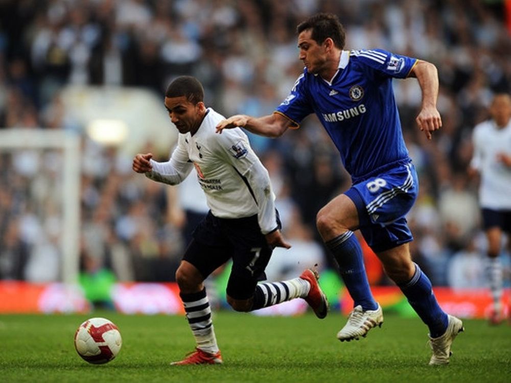 Κάλπικα γκολ, κάλπικα λόγια