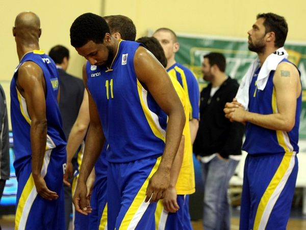 Σε αναμμένα κάρβουνα