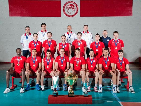 Όλοι μαζί για τελευταία φορά