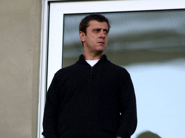 «Το σόου της παράνοιας...»