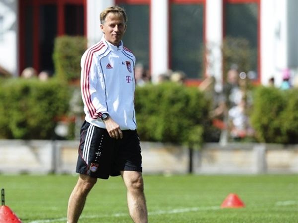 Στη δεύτερη ομάδα