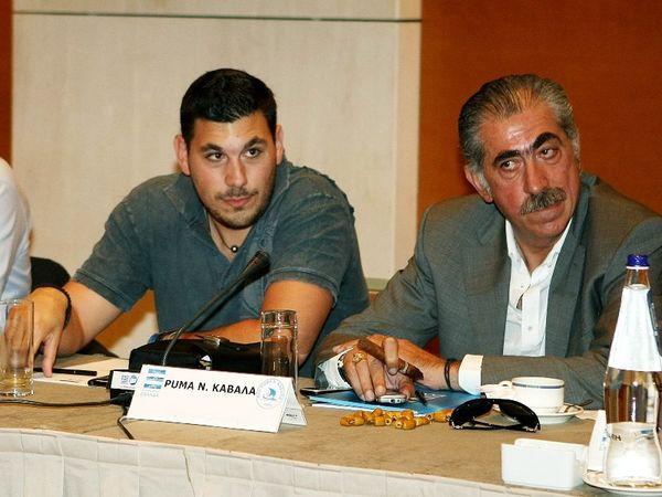 Δεν βιάζονται για προπονητή