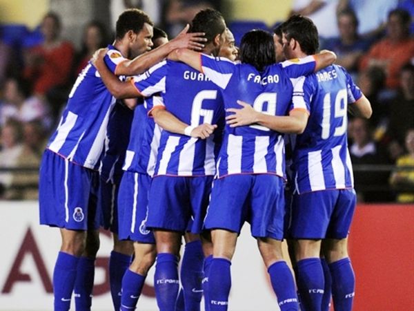 Με ψηλά το κεφάλι (videos)