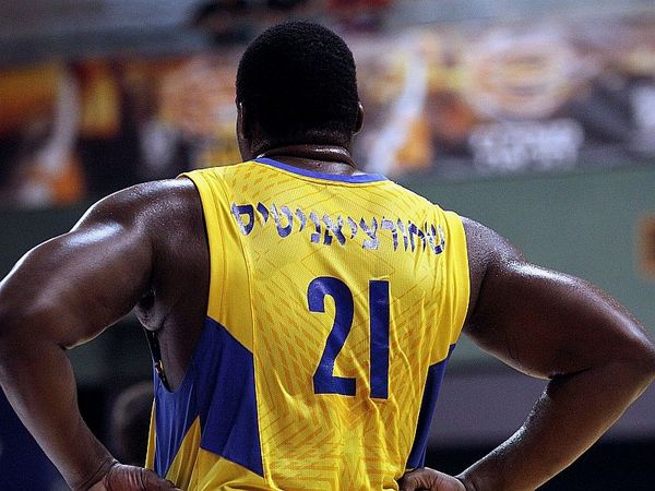 «Μάχη» για την πρόκριση