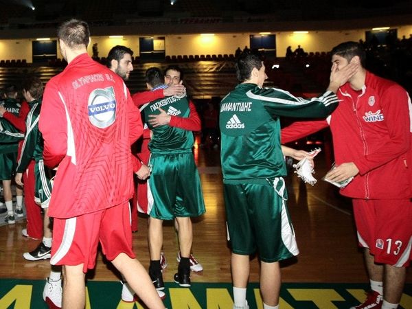 Η συνέντευξη τύπου του τελικού