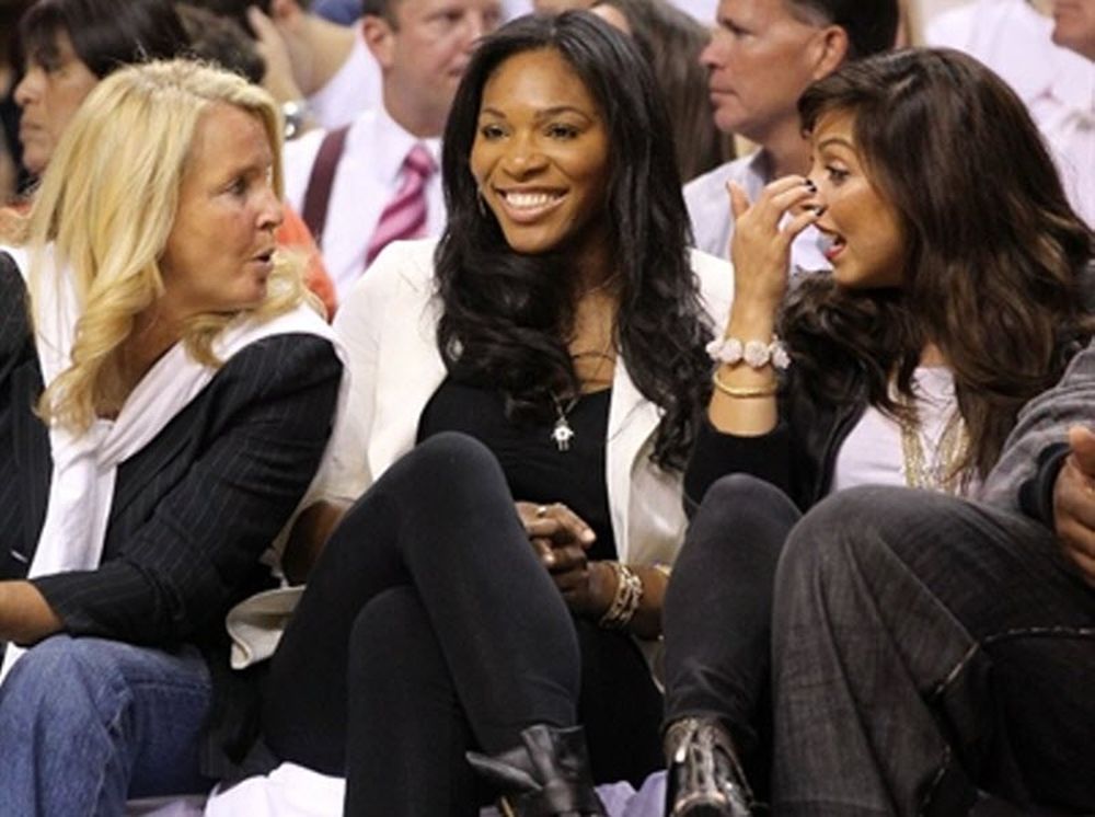 Διώκτης για τη Σερένα