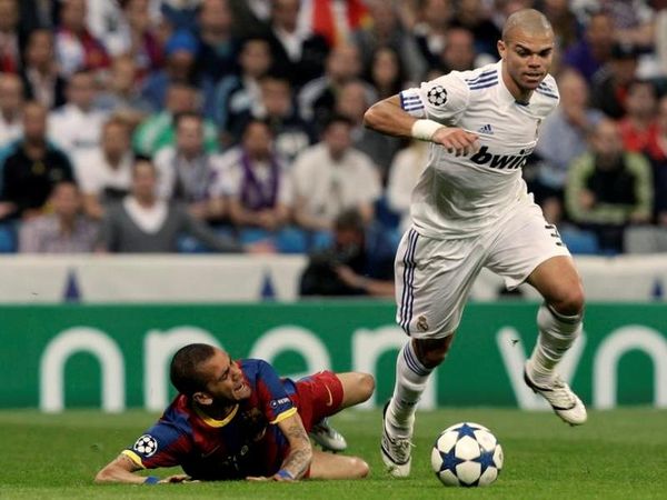 Στα... μαλακά ο Πέπε! (vd)