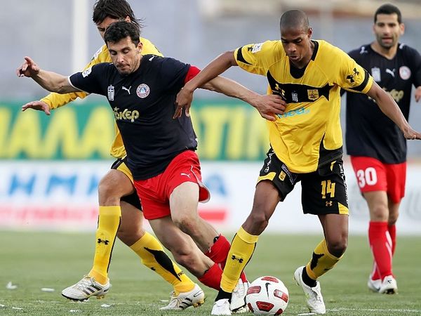 Αναχωρεί για Θεσσαλονίκη