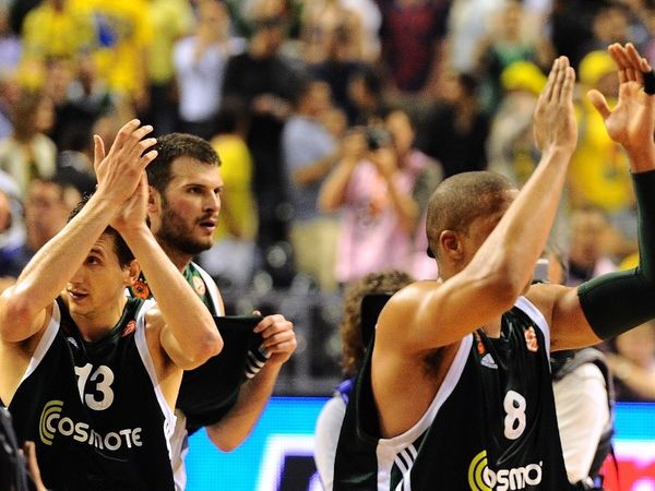 Την Κυριακή έχει γιορτή! (videos)