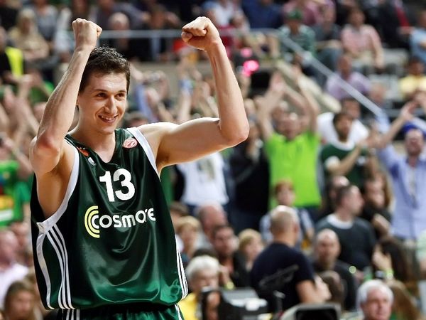 «Μας οδήγησαν οι οπαδοί»