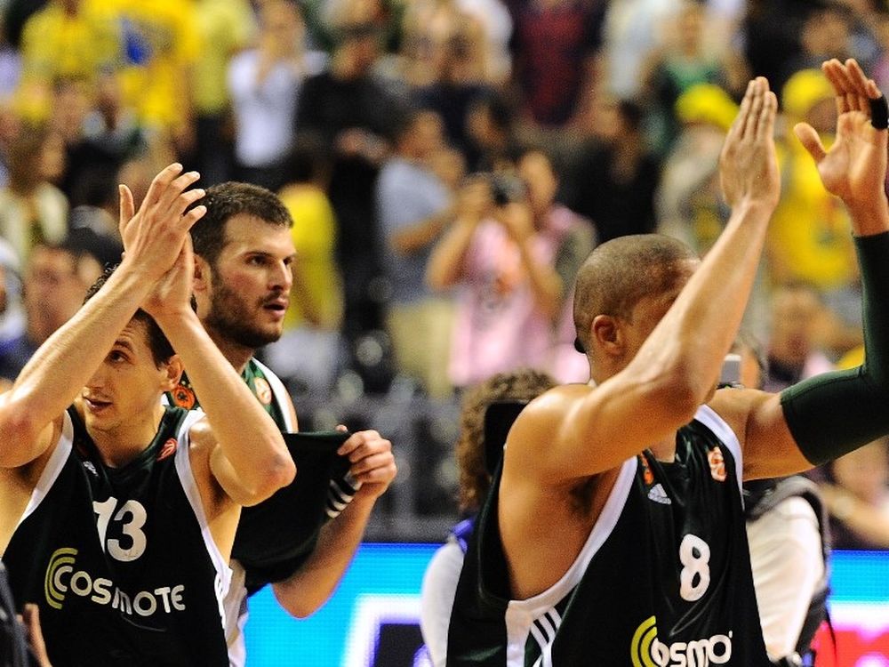 Δύο αντίθετοι κόσμοι