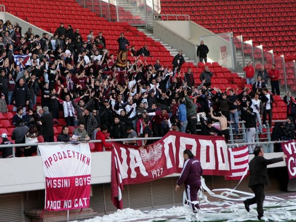 «Σήμερα γιορτάζει ο Κορυδαλλός»