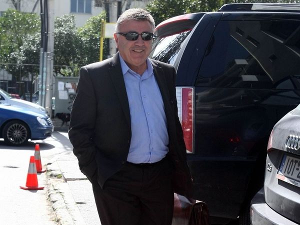 Ξεκαθαρίζει το τοπίο