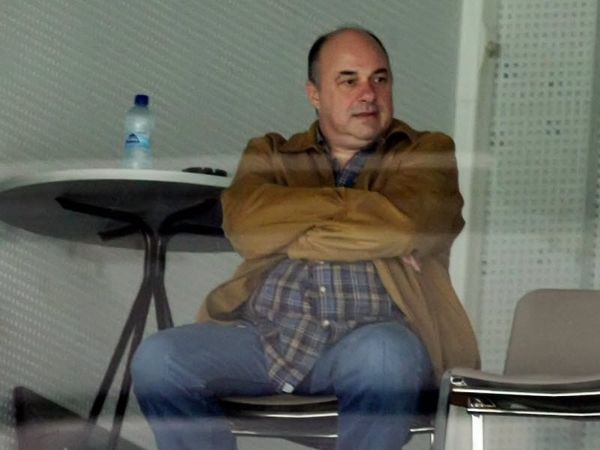 Μπέος: «Αλλάξτε εικόνα»