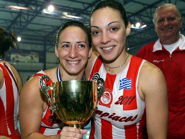 «Ευτυχισμένες για την κορυφή»